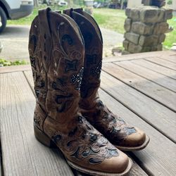 Women’s Corral Cowboy Boots 8.5