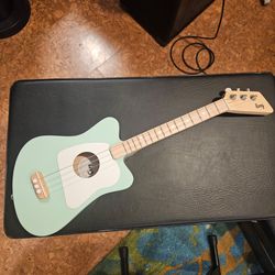 Loog 3 String Kids Guitar