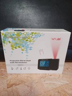 Projection Alarm Clock with Thermometer