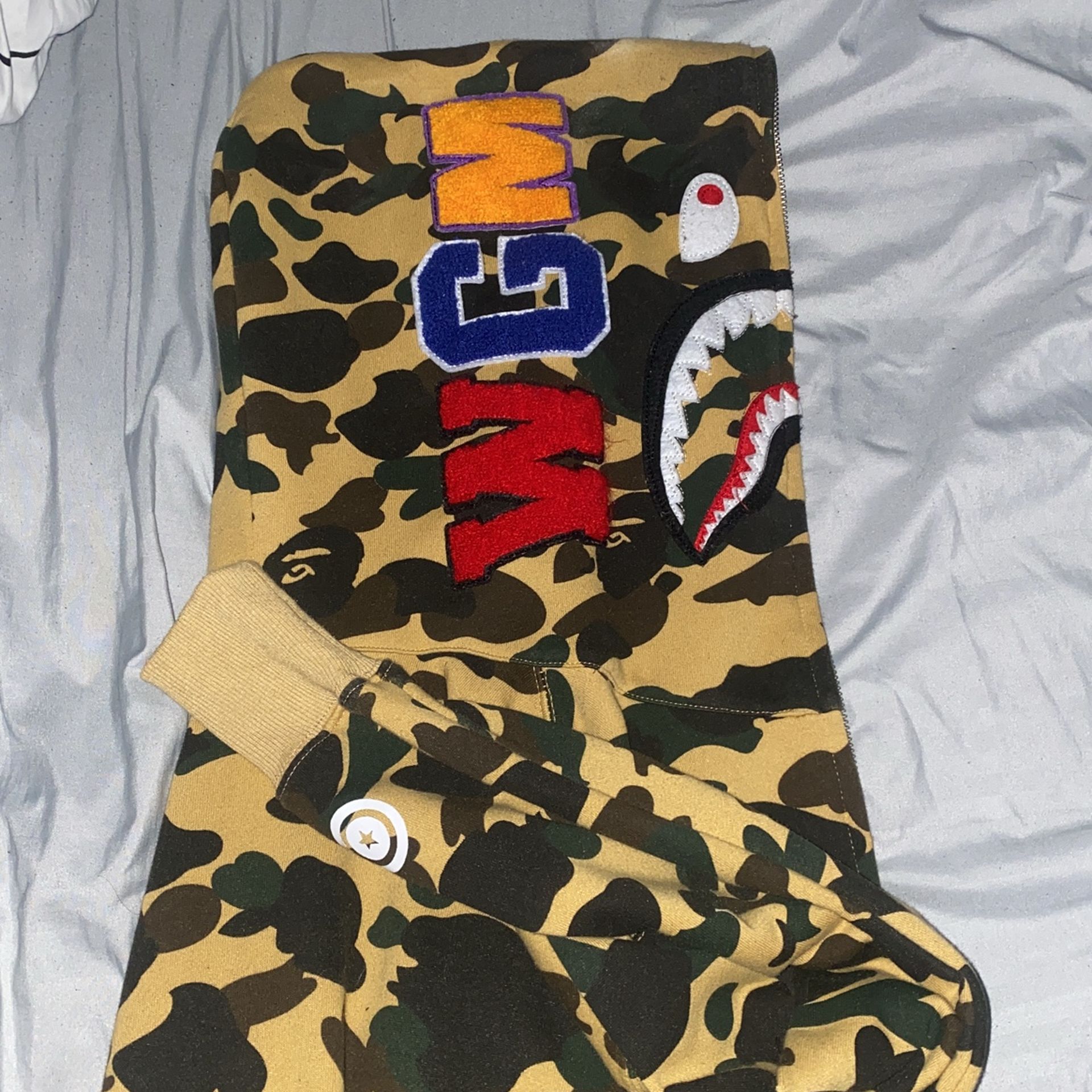 Bape Hoodie Medium