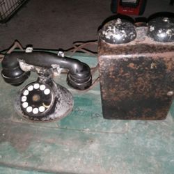 WESTERN ELECTRIC 202 DESK PHONE WITH RARE OUTSIDE BELL SUB SET