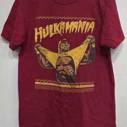Red Vintage Hulkamania Hulk Hogan WWE T-shirt Medium