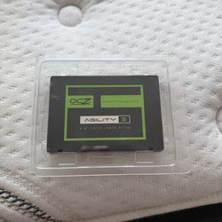 OCZ Agility 3 120gb SSD External Hard Drive