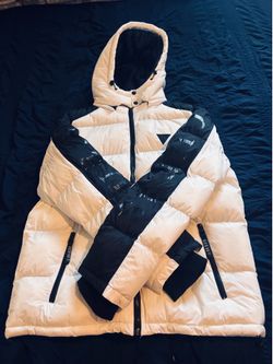 Guess puffer