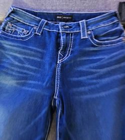 True Religion Halle Mid Rise Super Skinny Jeans