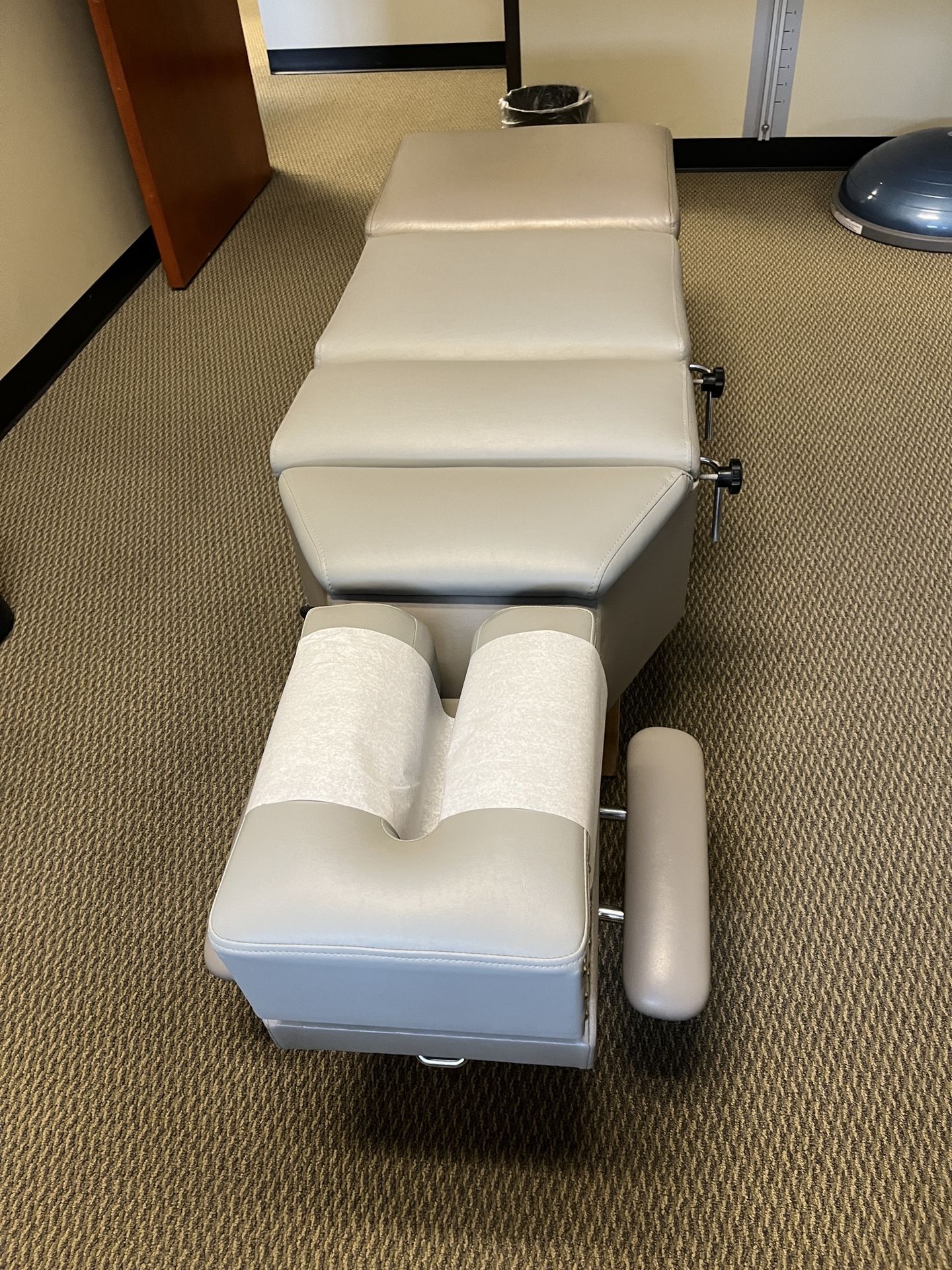 Chiropractic Adjusting Table For Sale!