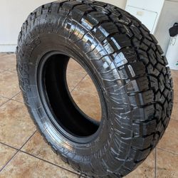 Toyo A/T 315/70/r17