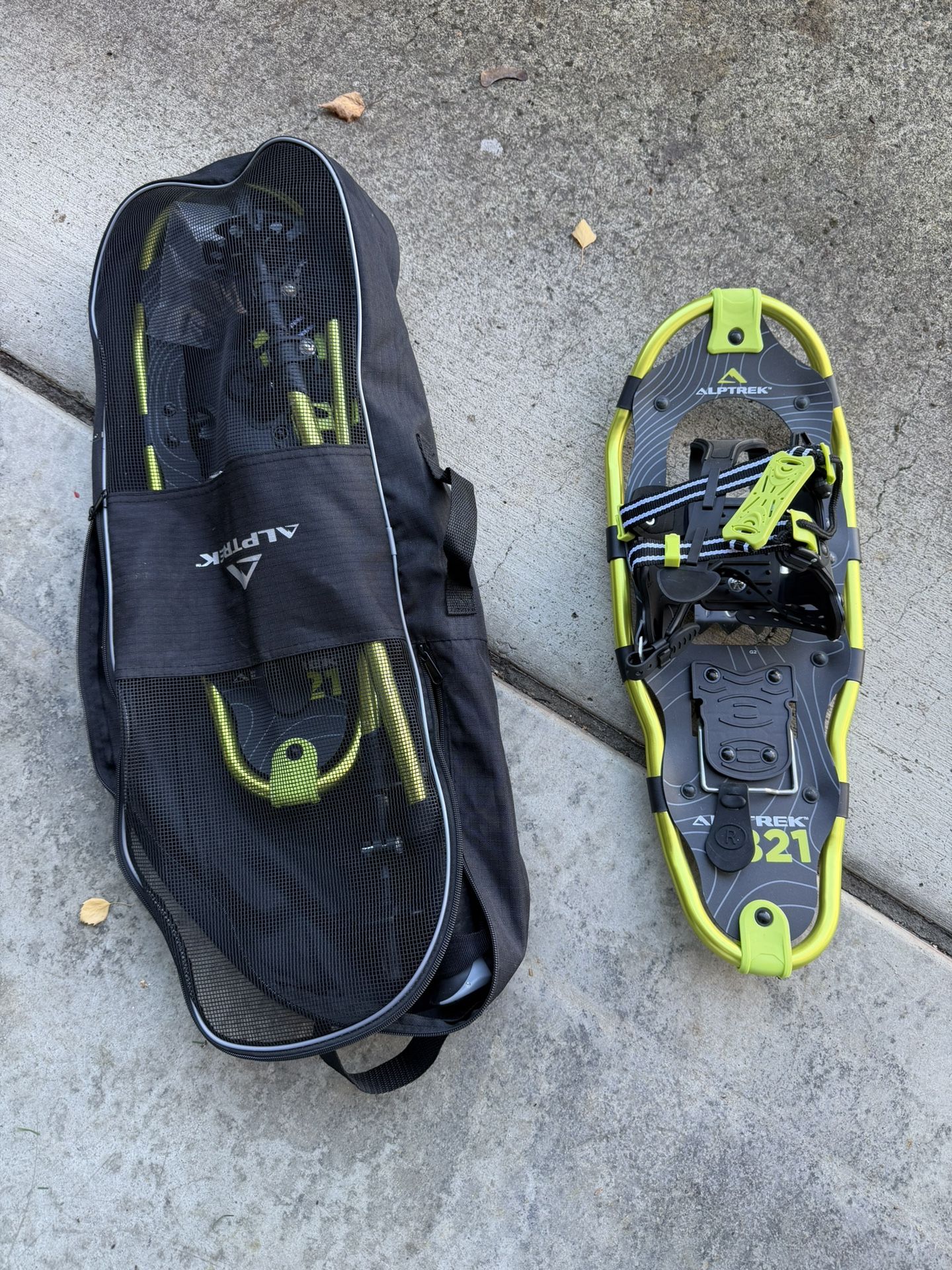 Brand new Snowshoes