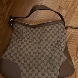 Women’s Gucci Bag