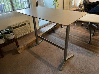 Ikea Billsta Dining Table + Standing Desk (Los Feliz,N reply