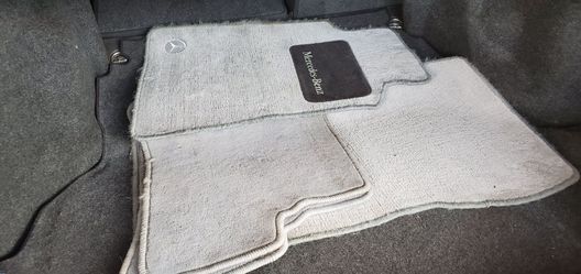 Mercedes Benz oem floormats
