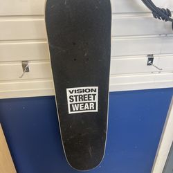 Vision Street Wear skateboard