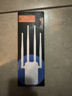 WiFi Extender Model:CF-WR304S