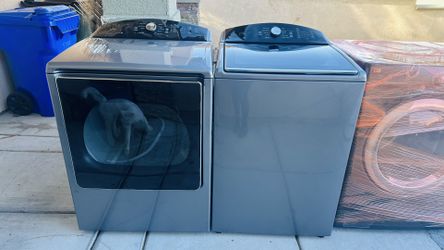 Kenmore Washer And Dryer Set $640