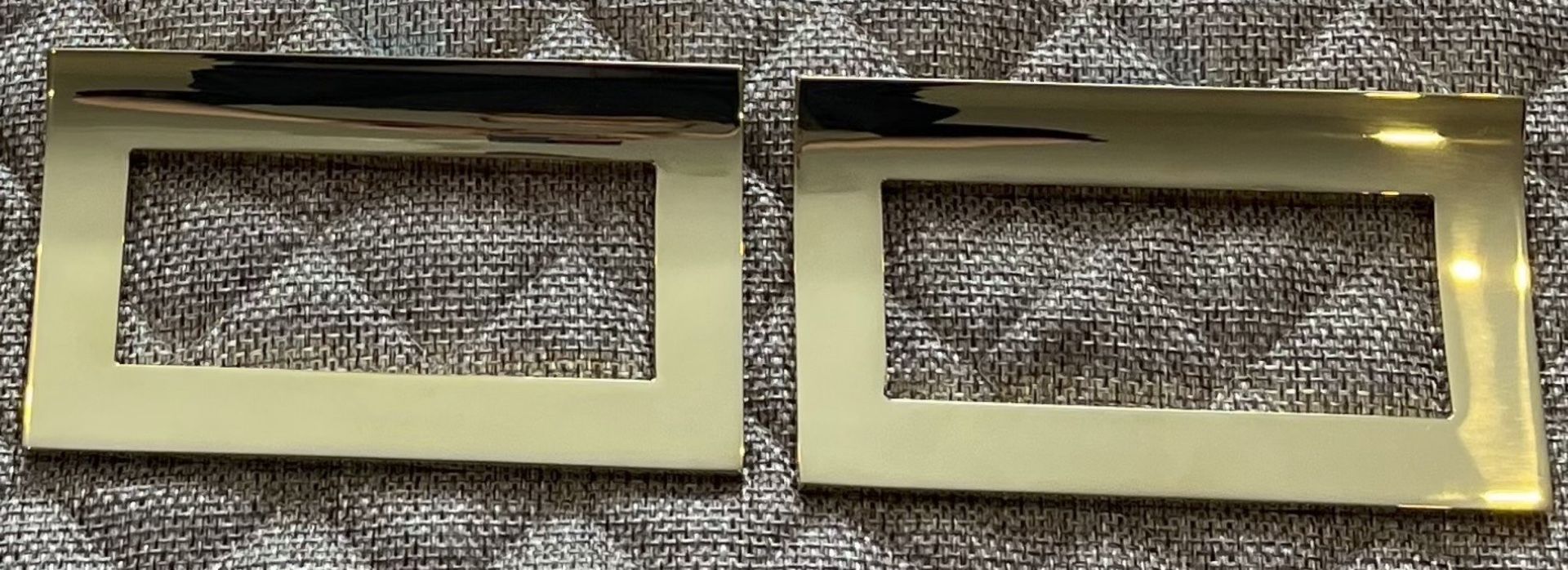 Newport Brass Bathroom Accessories 2 towel rings and 1 toilet paper holder