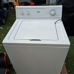 WHIRLPOOL ESTATE WASHING MACHINE 