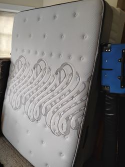 Queen mattress
