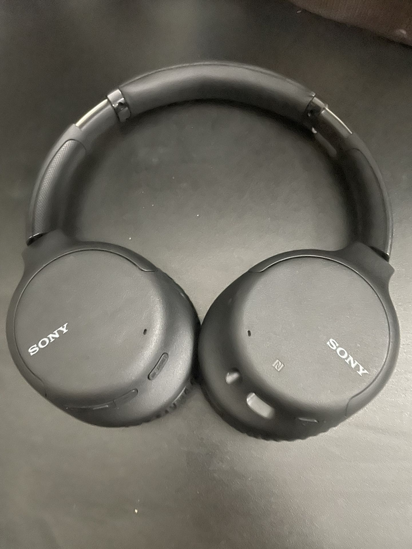 Sony Noise Cancelling Headphones