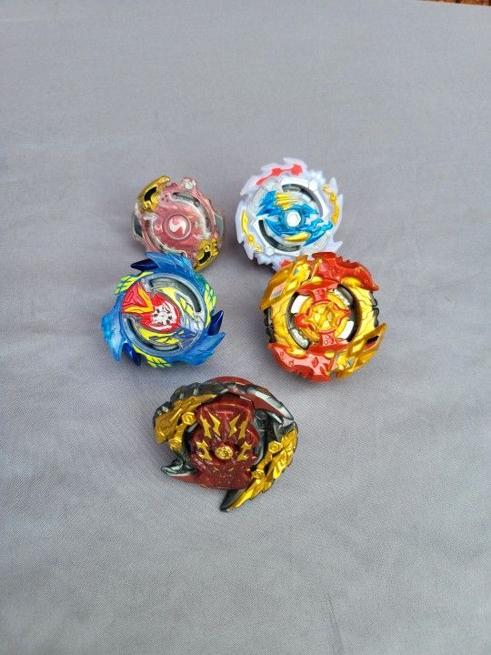 Takara Tomy Beyblade Lot Of 5 No Launcher Preowned (4)