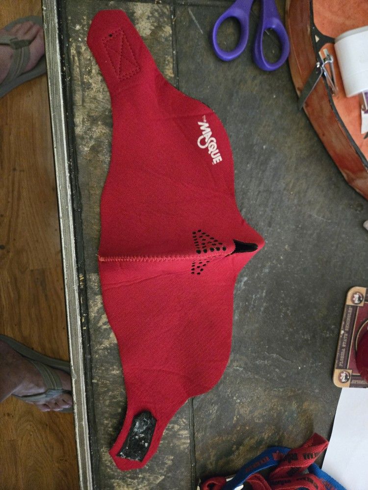Masque Red Mask Used For Skiing Or A Motorcycle