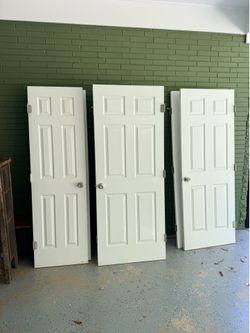 Interior Doors and Bifold Doors w/hardware
