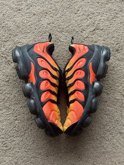 Nike Vapormax Plus 'Black Orange Crimson'