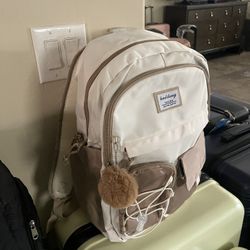 🎒 Cute Travel Backpack for Girls & Women – USB Port & Laptop Pocket ✨  📍 Pickup Location: S. Durango & 215 near IKEA  Features: 	•	Brand new, stylis