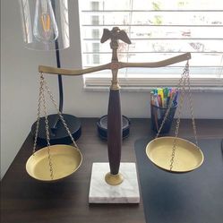 Wood Marble Scale Decor