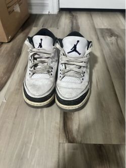 white and purple jordan 3s