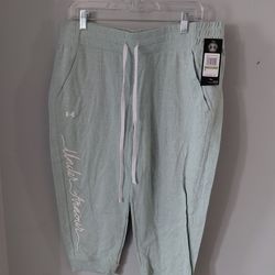 Brand new under Armour pants large woman's