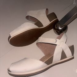 Dansko euro 38 us 8  LIKE NEW!