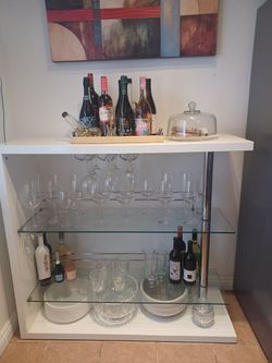 Glass Cup Display Stand