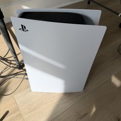 PS5 Pro Brand New and Two Controllers 