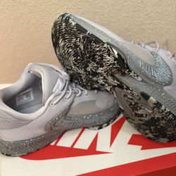 Nike Zoom Freak 4 EP / GS / Men Basketball Size US 11.5