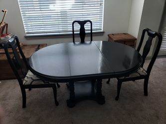 Dining Table And 3 Chairs