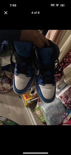 Air Jordan 1 Mid SE GS 'Signal Blue'
