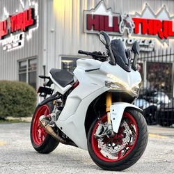 2020 Ducati Supersport S