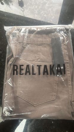 Men’s Jeans Large. NEW