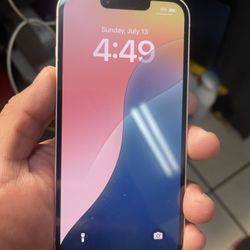 iPhone 13 Pink