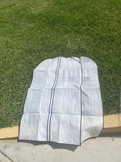 2 brand new garment bags