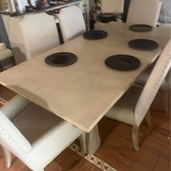 Dinning table
