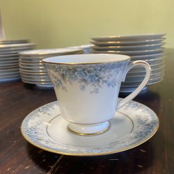 Noritake Avalon 3390 Fine China