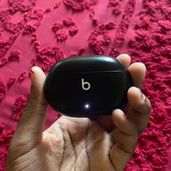 Beats Studio Buds - Black (Gently Used, w/ Case)