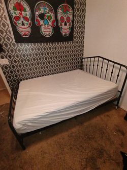 Full Size Metal Bed