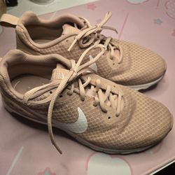 Nike Air Max Motion athletic sneakers