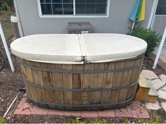 Hot tub
