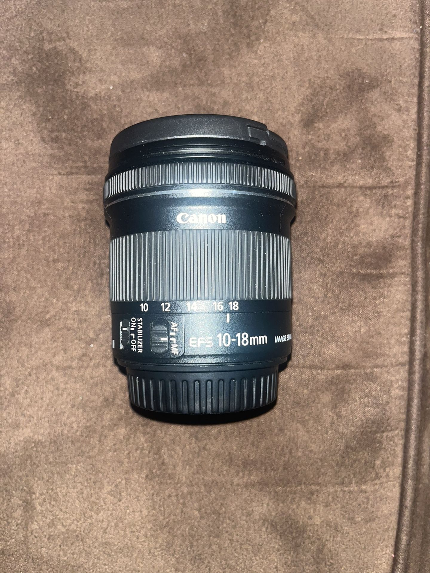 Canon EF-S 10-18mm f/4.5-5.6 is STM Lens