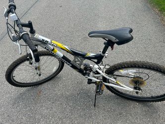 Mongoose bike