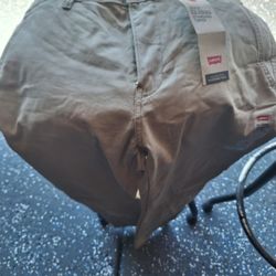Levi's 
