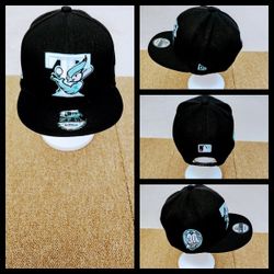 TORONTO BLUE JAYS MLB BASEBALL ⚾️ SNAPBACK HAT.  